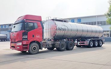 銷量第一,新東鮮奶運輸車連續(xù)18個月蟬聯(lián)銷冠