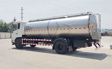 在河北買一臺半掛鮮奶罐車得多少錢?