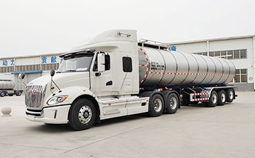 廣西顧經(jīng)理:選來(lái)選取,還是新東機(jī)械鮮奶運(yùn)輸車(chē)靠譜